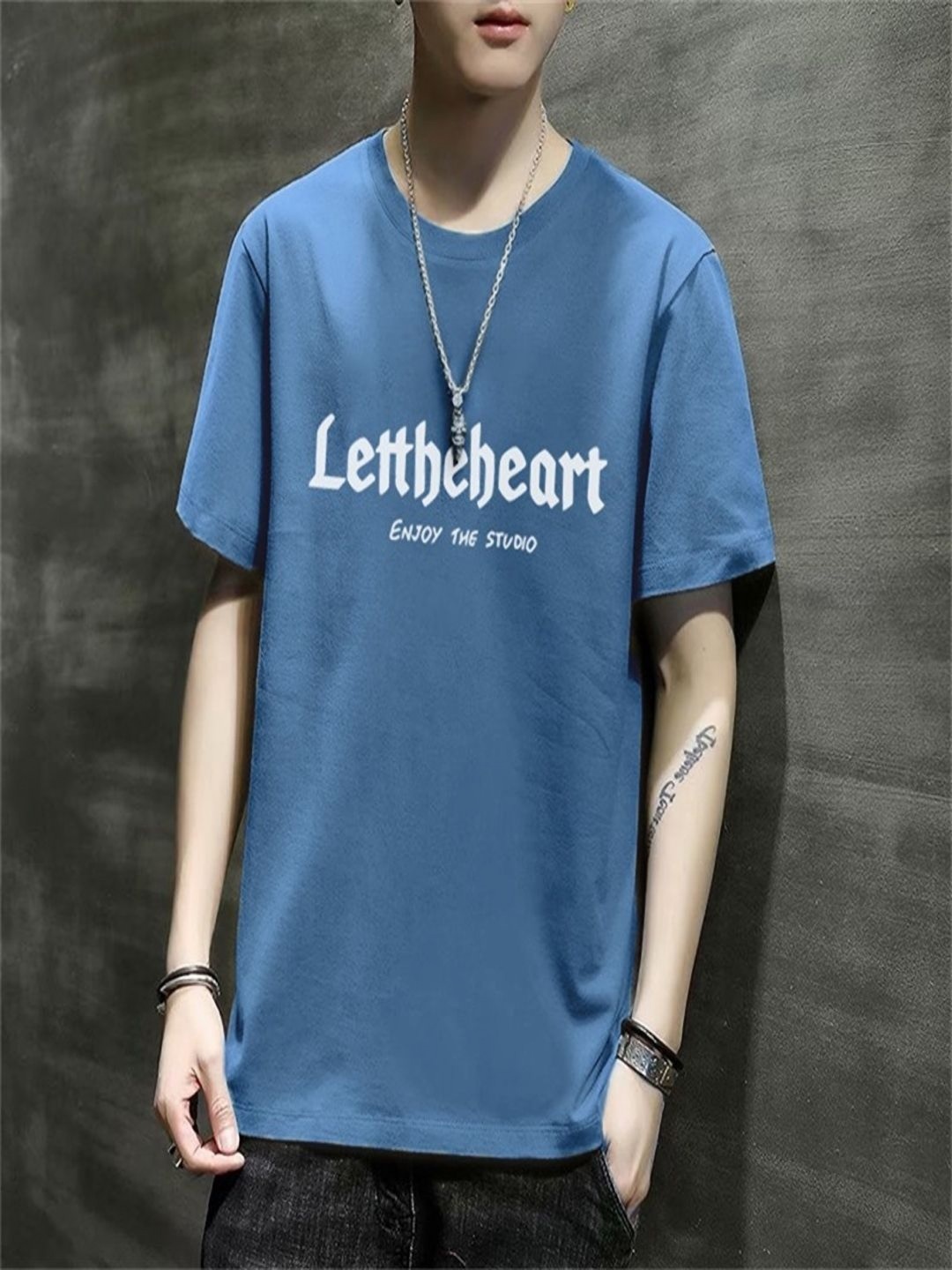 

StyleCast Men Typography Printed Henley Neck Applique T-shirt, Blue