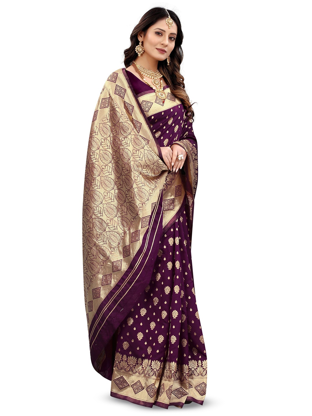 

Mitera Woven Design Zari Silk Blend Banarasi Saree, Magenta