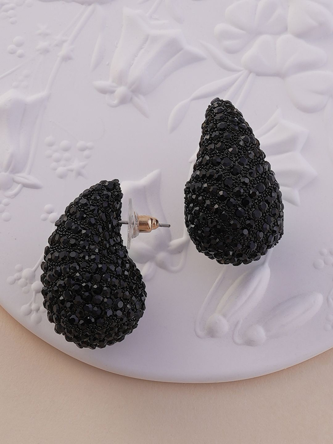 

SOHI Crystals Studded Teardrop Shaped Studs, Gold