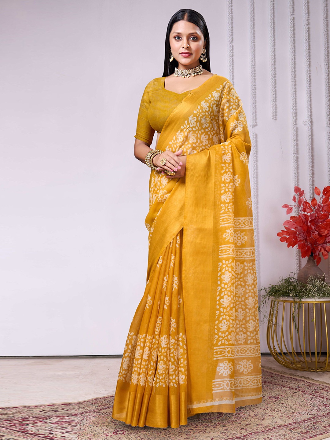 

V3 FASHION STUDIO Ethnic Motifs Zari Pure Cotton Ikat Saree, Yellow