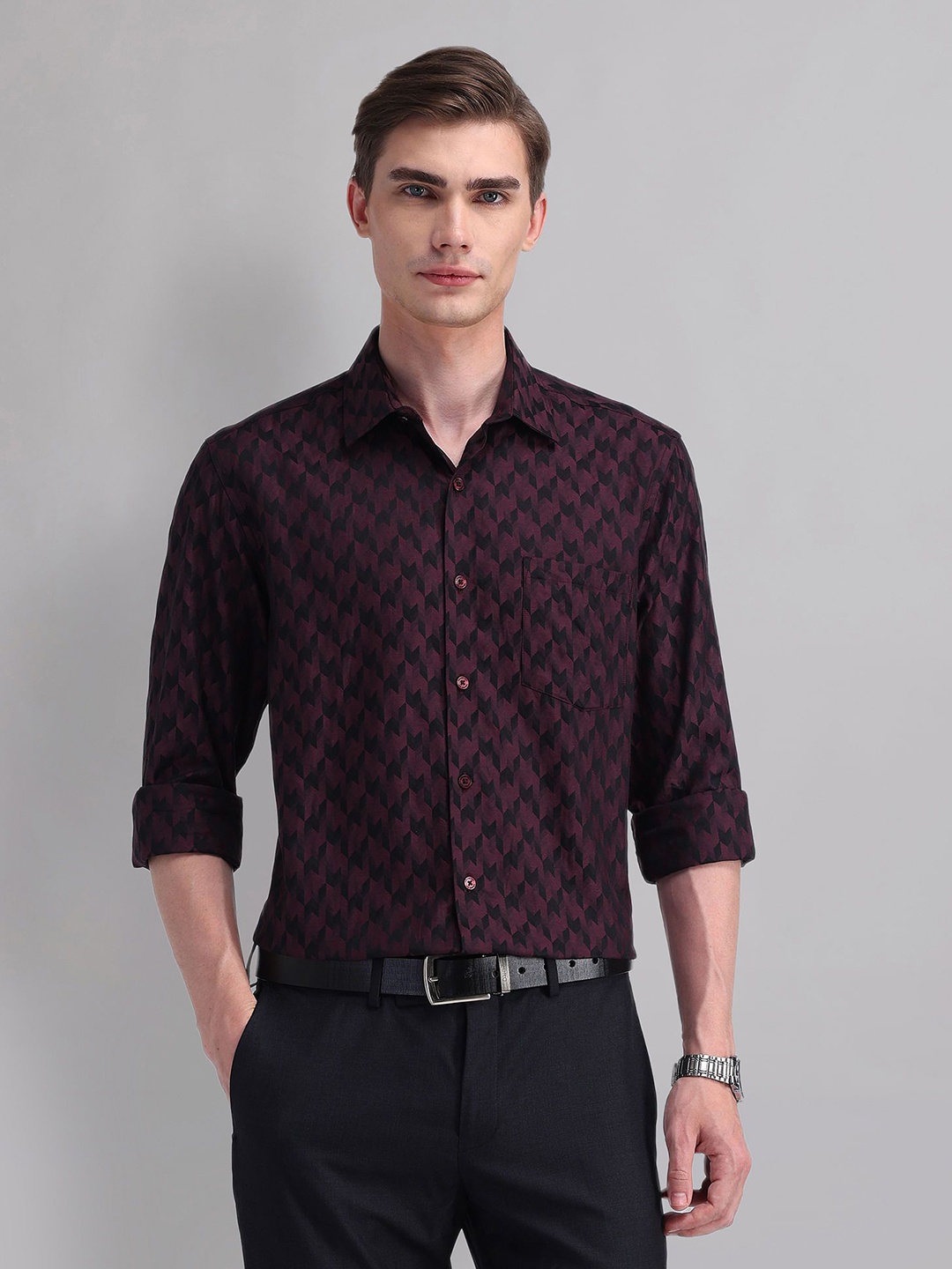 

AD By Arvind Men Spread Collar Geometric Printed Cotton Slim Fit Casual Shirt, Red