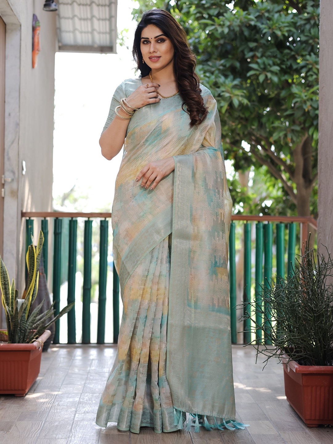 

Anaita Woven Design Zari Pure Silk Saree, Turquoise blue