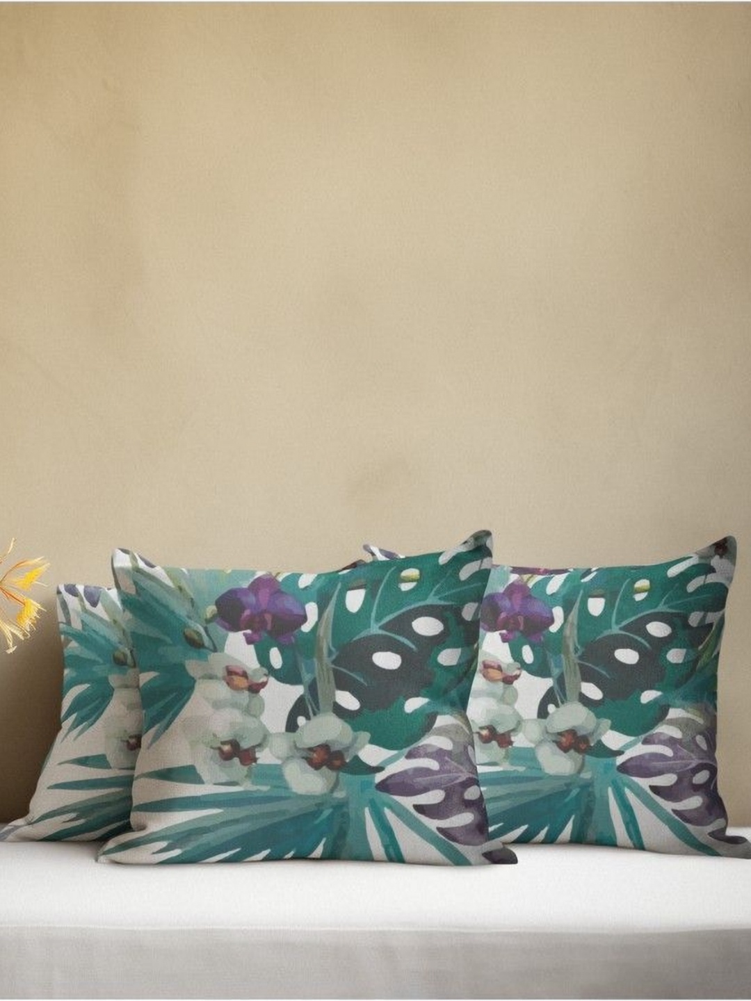 

THEYAYACAFE White & Green 3 Pieces Floral Velvet Square Cushion Covers