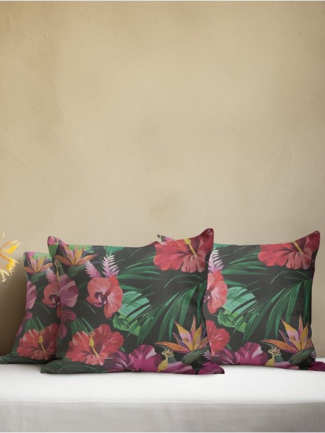 

THEYAYACAFE Black & Green 3 Pieces Floral Velvet Square Cushion Covers