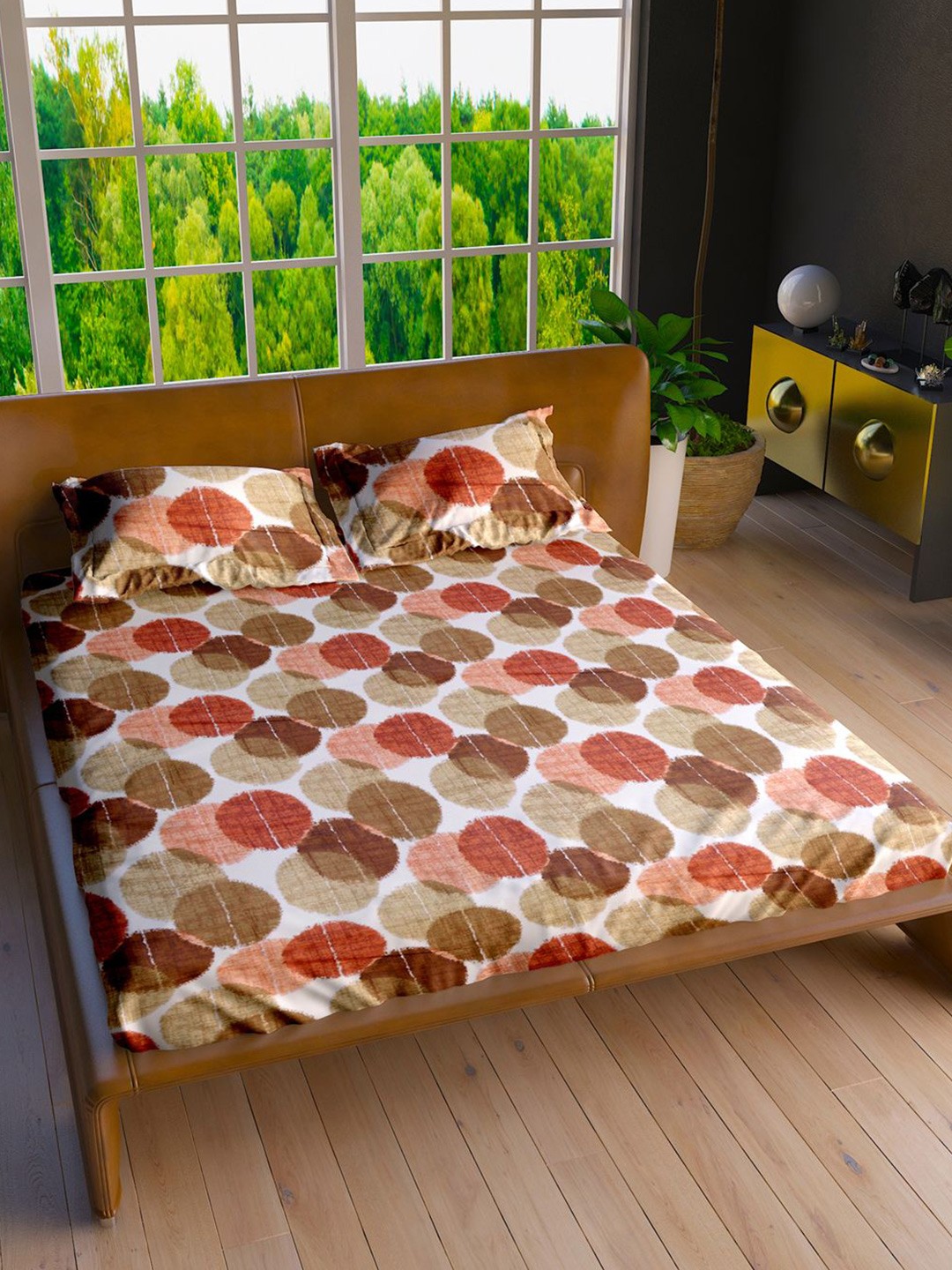 

LABHAM Orange & White Geometric Printed Pure Cotton Double King Bedsheet & 2 Pillow Covers