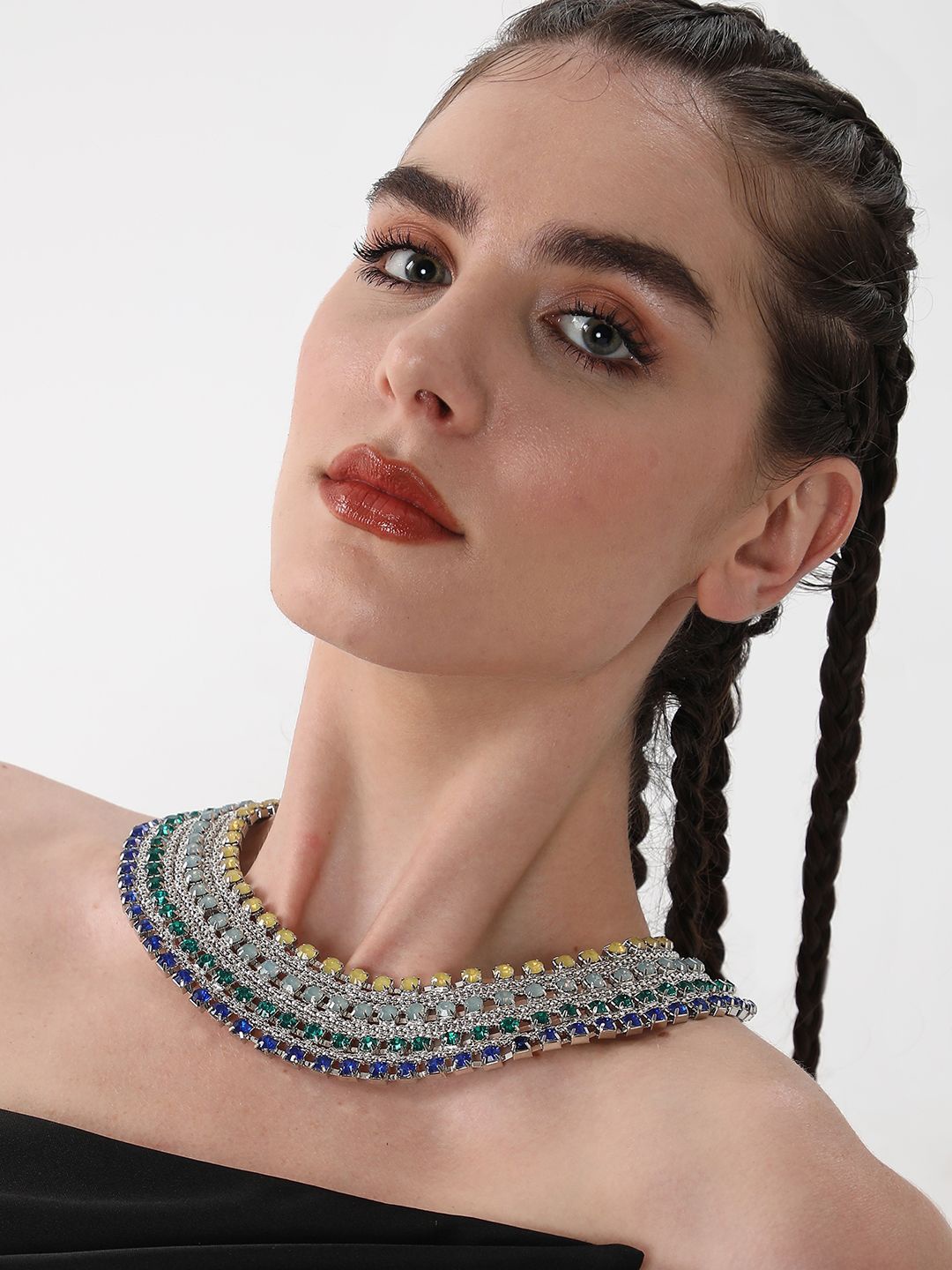 

SOHI The Egyptian Bijou Silver Plated Stones Studded Necklace