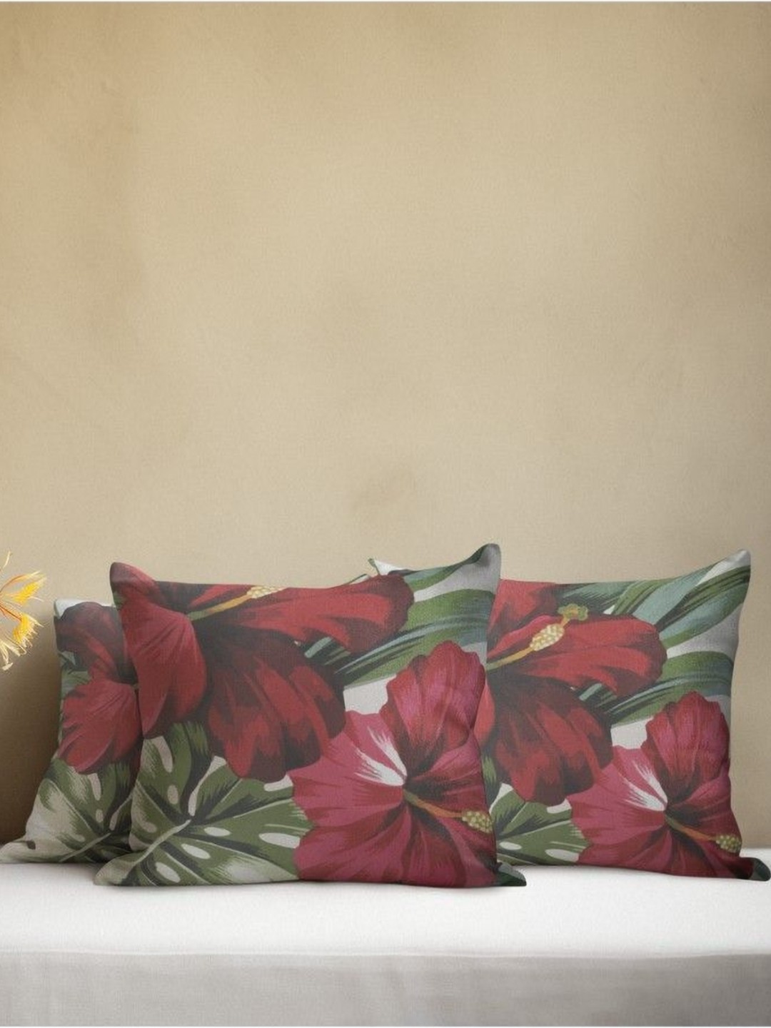 

THEYAYACAFE Green & Red 3 Pieces Floral Velvet Square Cushion Covers