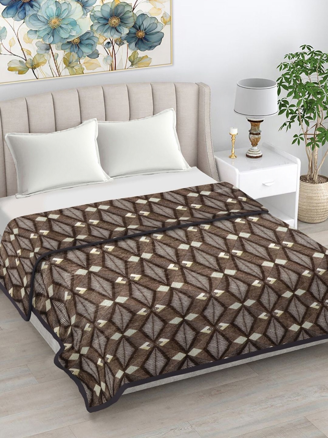 

FABINALIV Brown & White Geometric Print 230 GSM Ultra Soft Double Bed AC Blanket