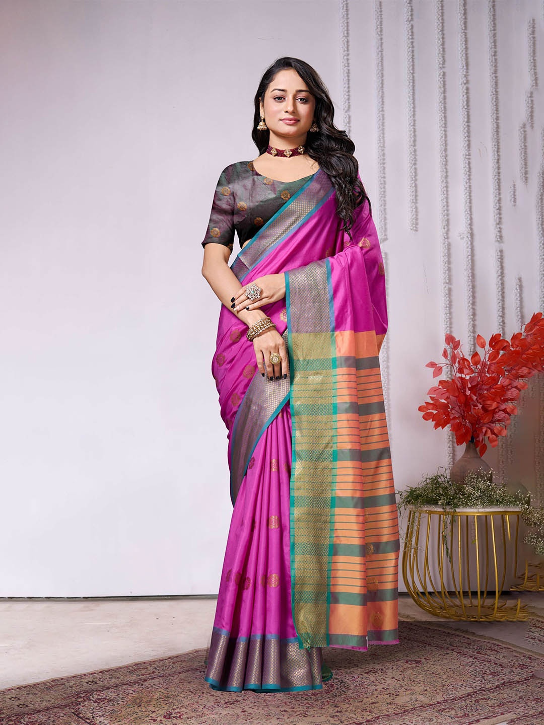 

Mitera Woven Design Zari Art Silk Banarasi Saree, Purple