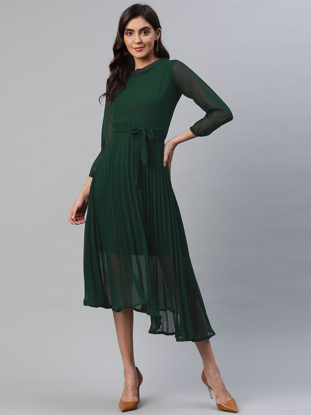 

BAESD Women Solid Round Neck Midi Dress, Green