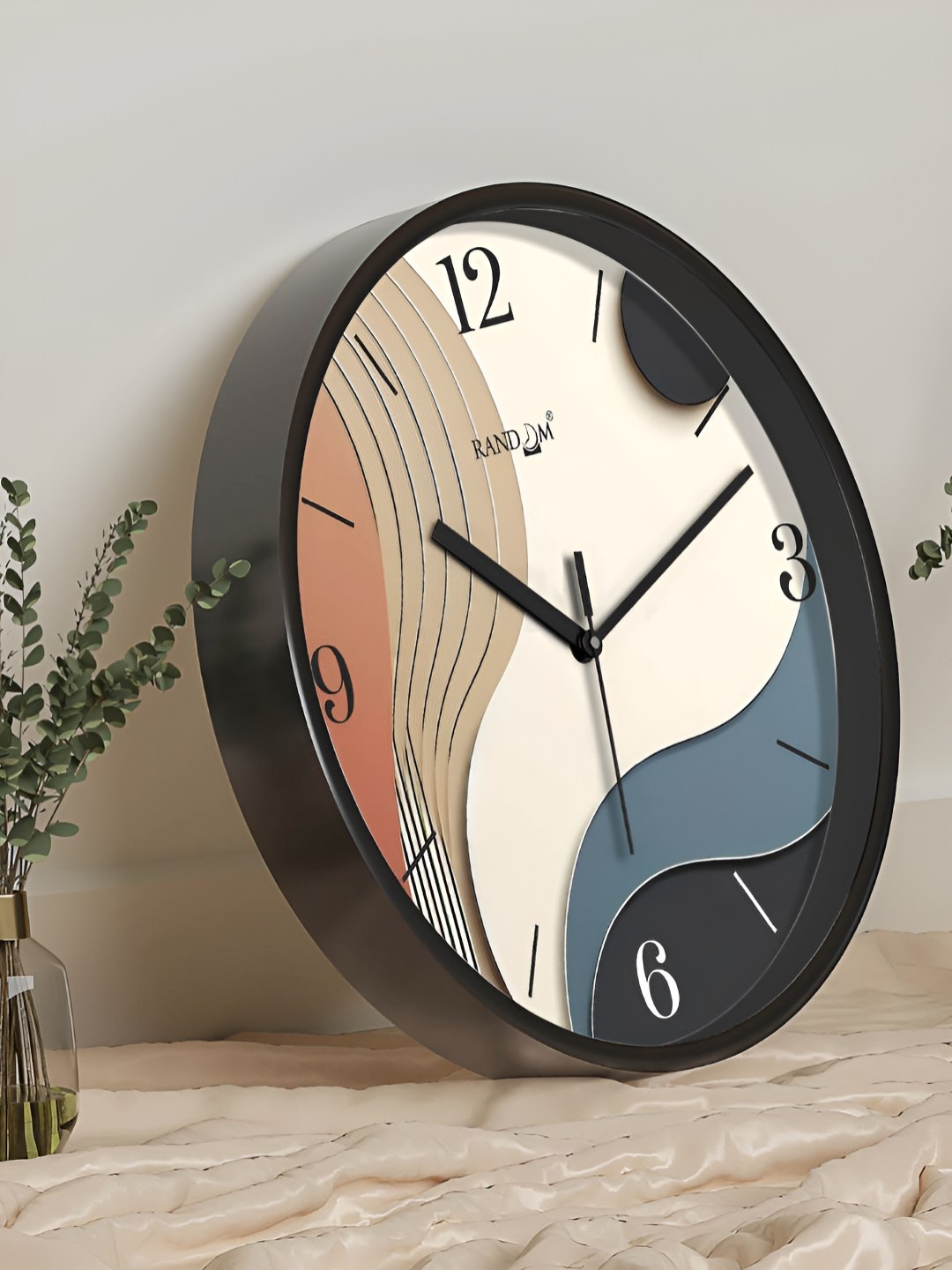 

RANDOM Printed Round Shaped Sweep Silent Movement Contemporary Wall Clock, Black