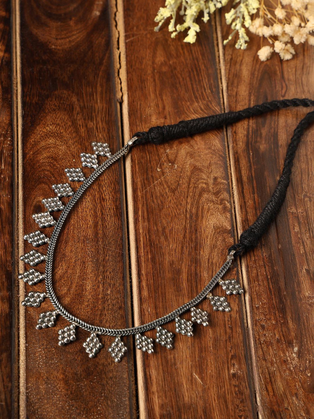 

VENI 92.5 Silver-Plated Oxidised Necklace