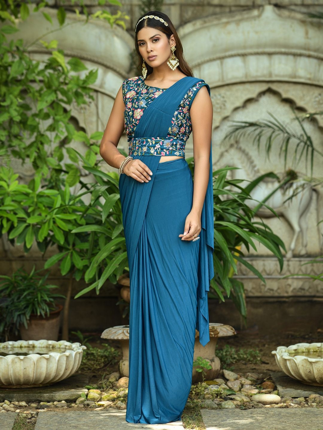 

KALINI Embroidered Belted Saree, Turquoise blue