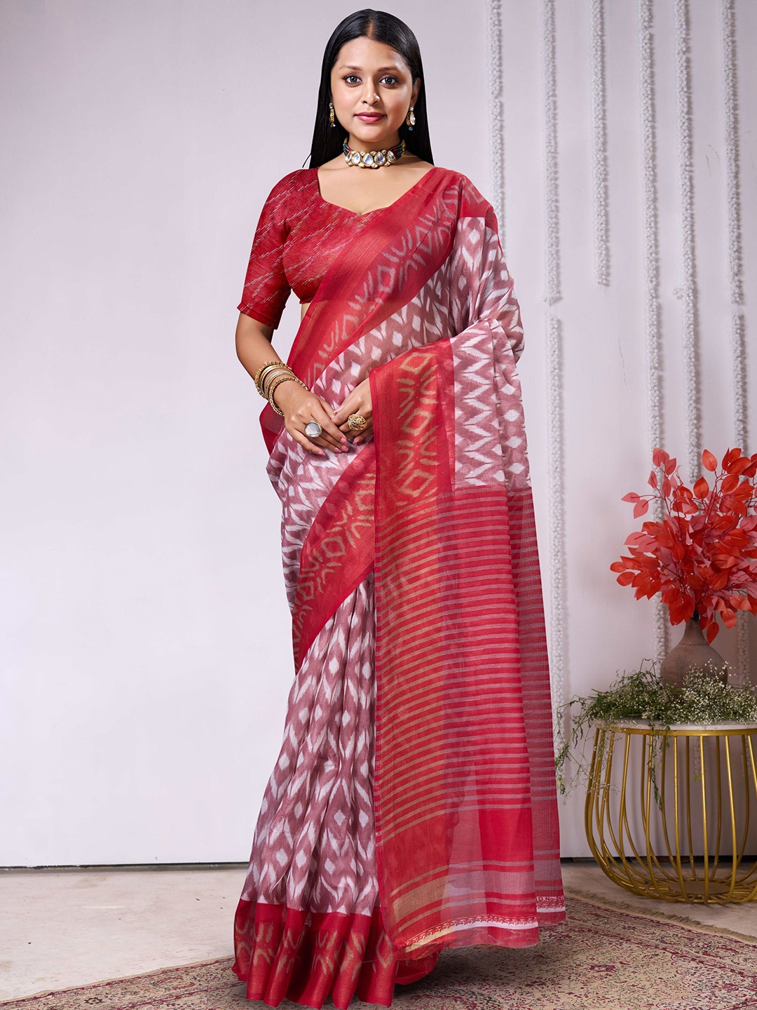 

V3 FASHION STUDIO Ethnic Motifs Zari Pure Cotton Ikat Saree, Red