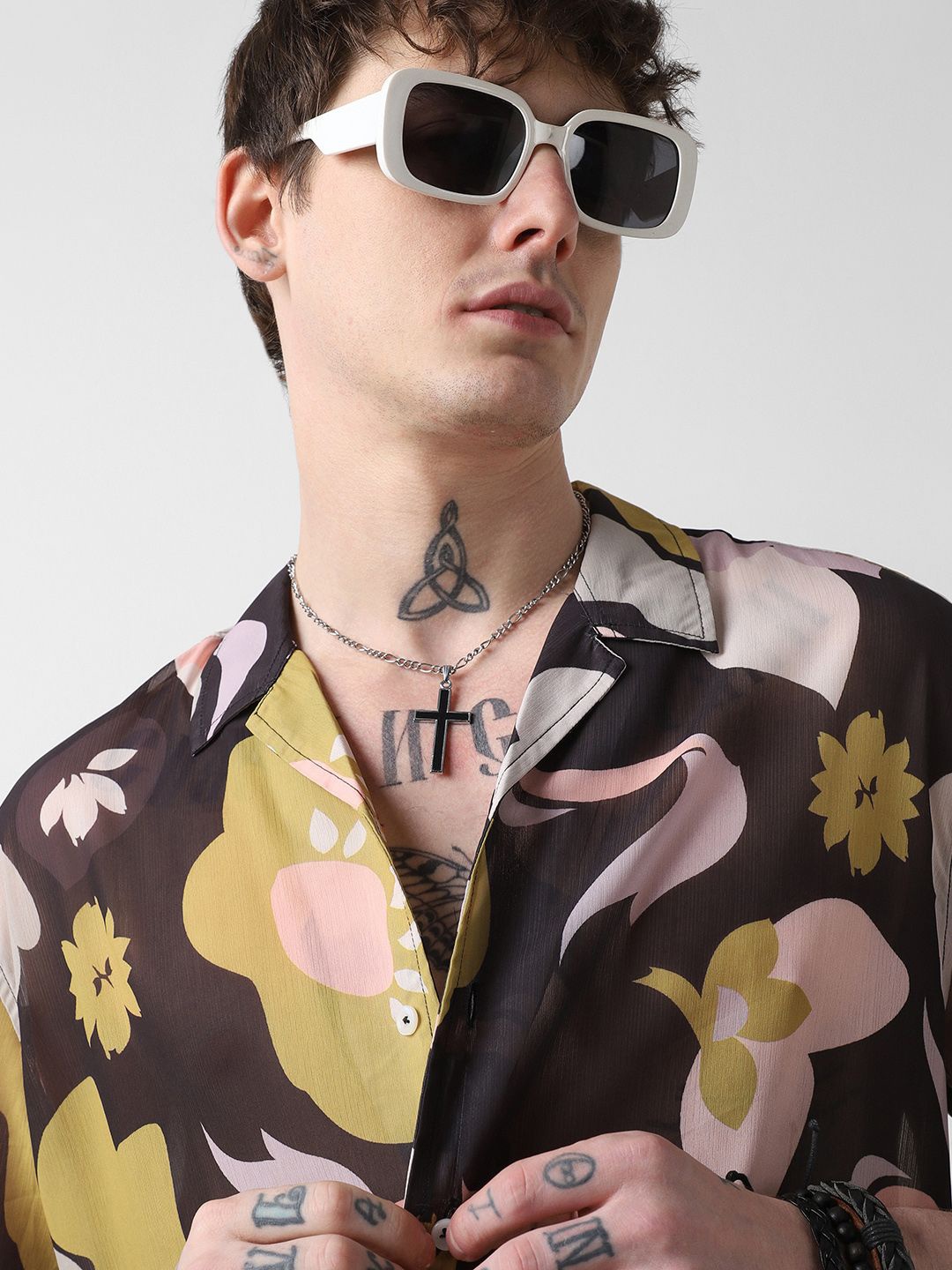 

VASTRADO Men Classic Floral Printed Oversized Casual Shirt, Multi