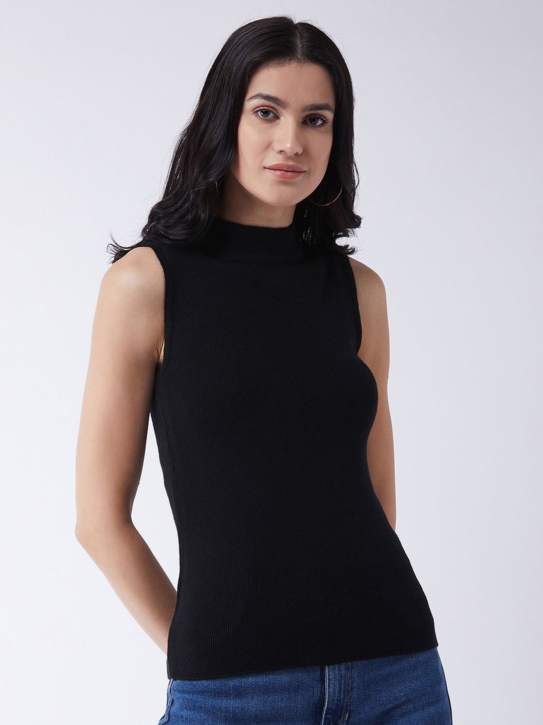 

RVK Women Solid Round Neck Sleeveless Sweater, Black
