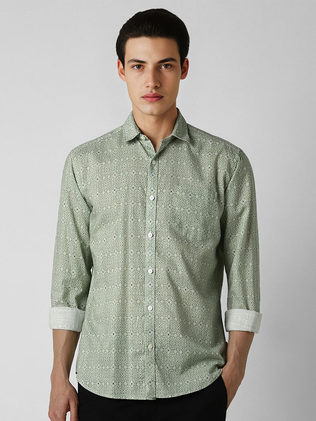 

V Dot Men Spread Collar Geometric Printed Cotton Slim Fit Party Shirt, Green
