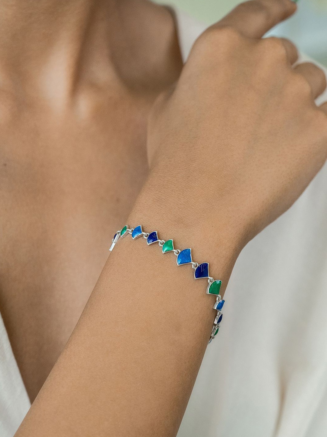 

SHAYA 925 Silver Sterling Silver Charm Bracelet