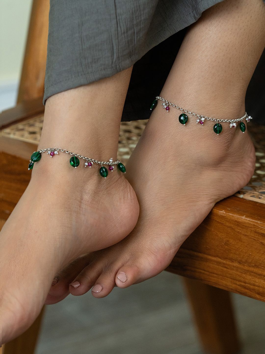 

SHAYA Set Of 2 925 Silver Artificial Stones Anklet