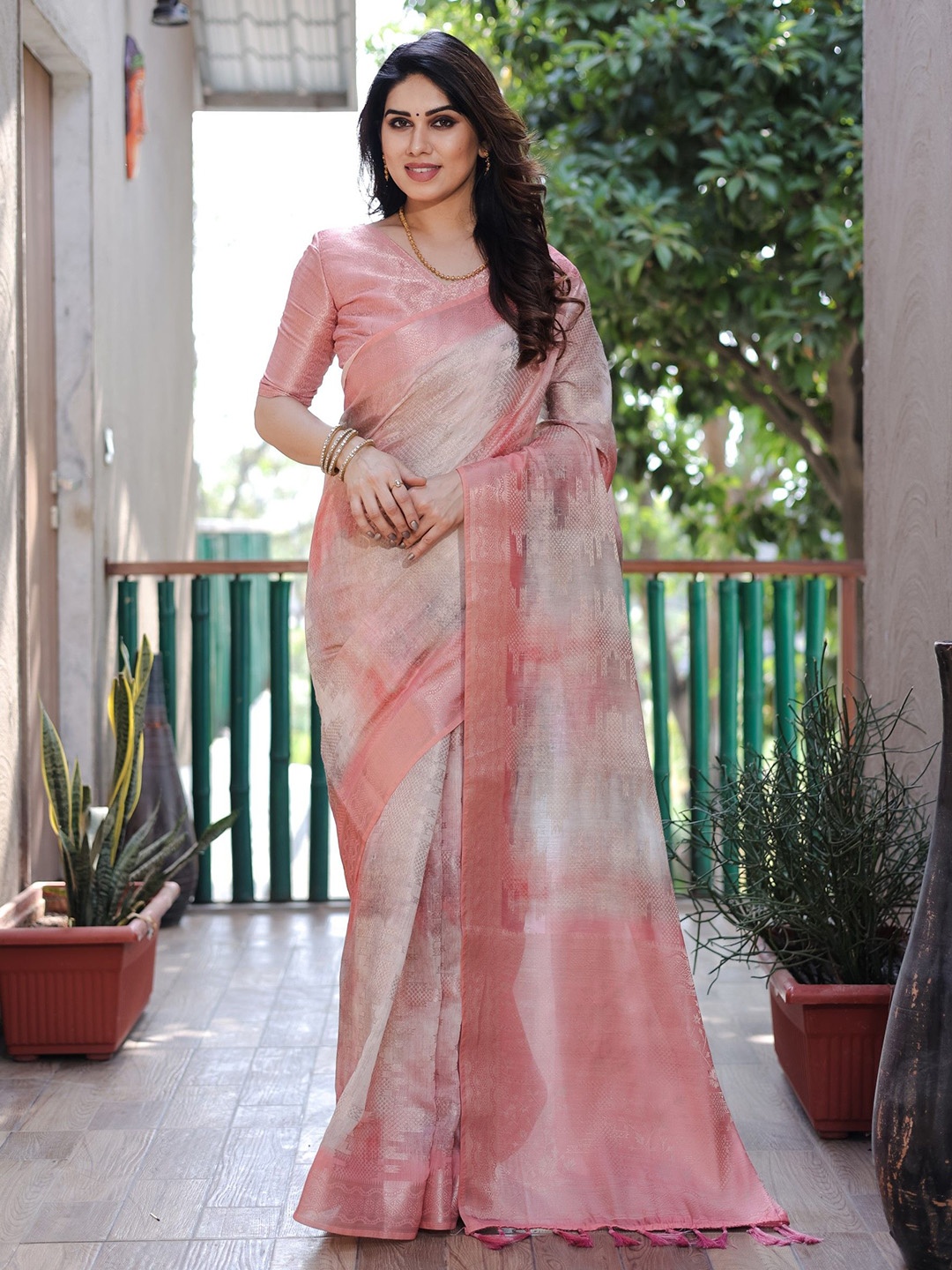 

Anaita Tie and Dye Zari Pure Silk Saree, Pink