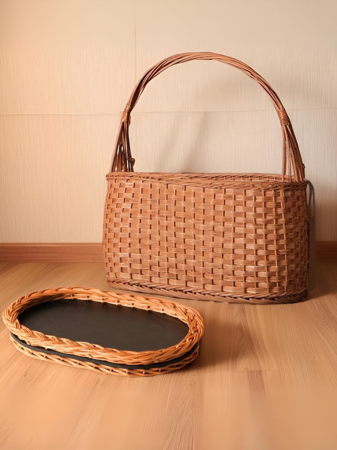 

Peepul Tree 2 Pcs Wicker Serving Tray & Picnic Basket Combo, Brown