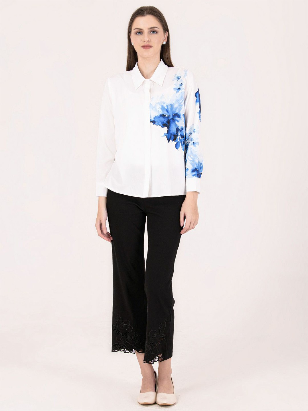 

Albion By CnM Women Floral Printed Shirt Collar Cotton Top, White