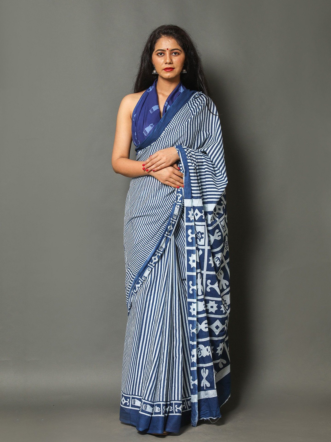 

Pinkcity Trade World Striped Pure Cotton Block Print Saree, Blue