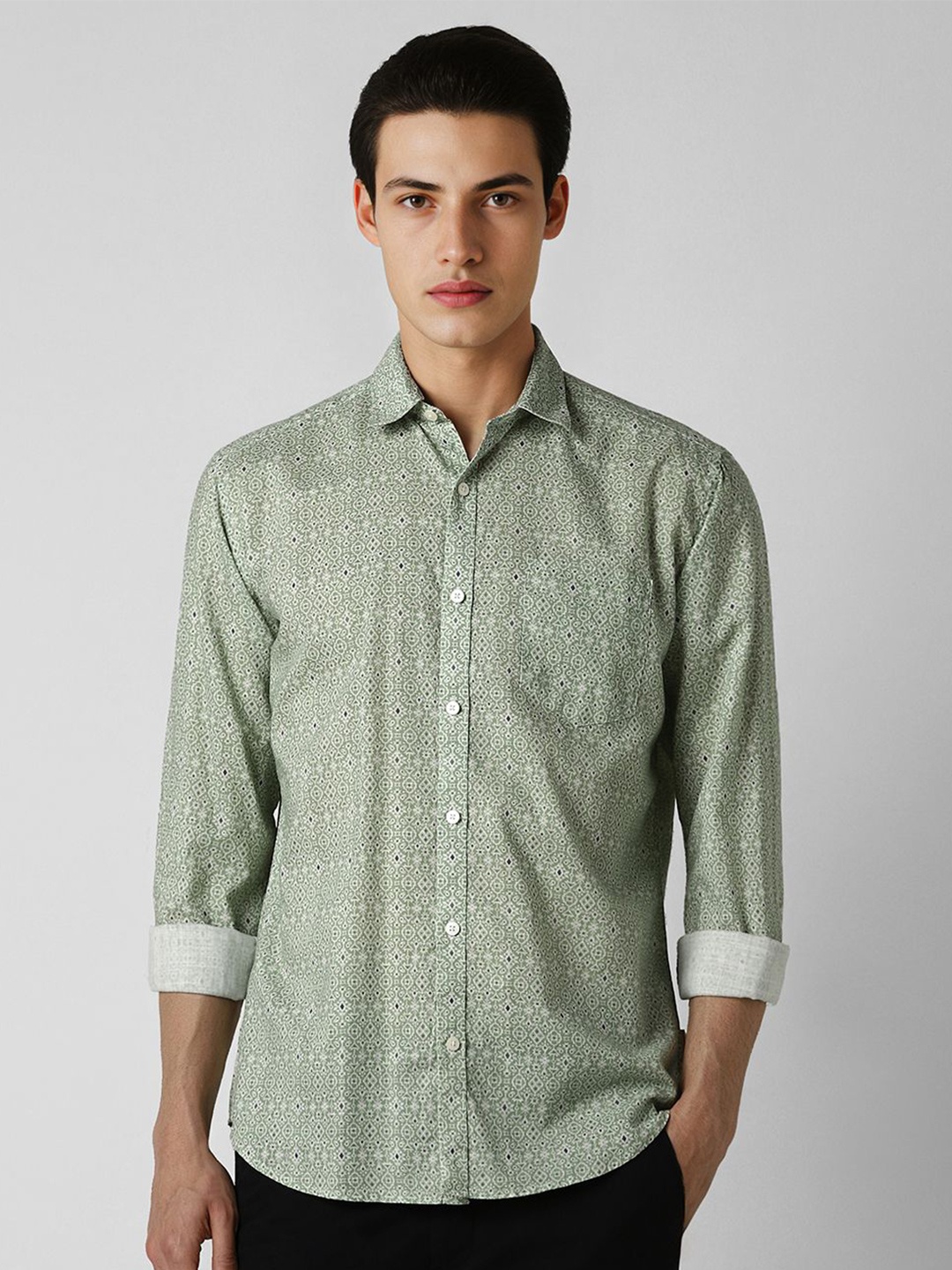 

V Dot Men Spread Collar Geometric Printed Cotton Slim Fit Party Shirt, Green