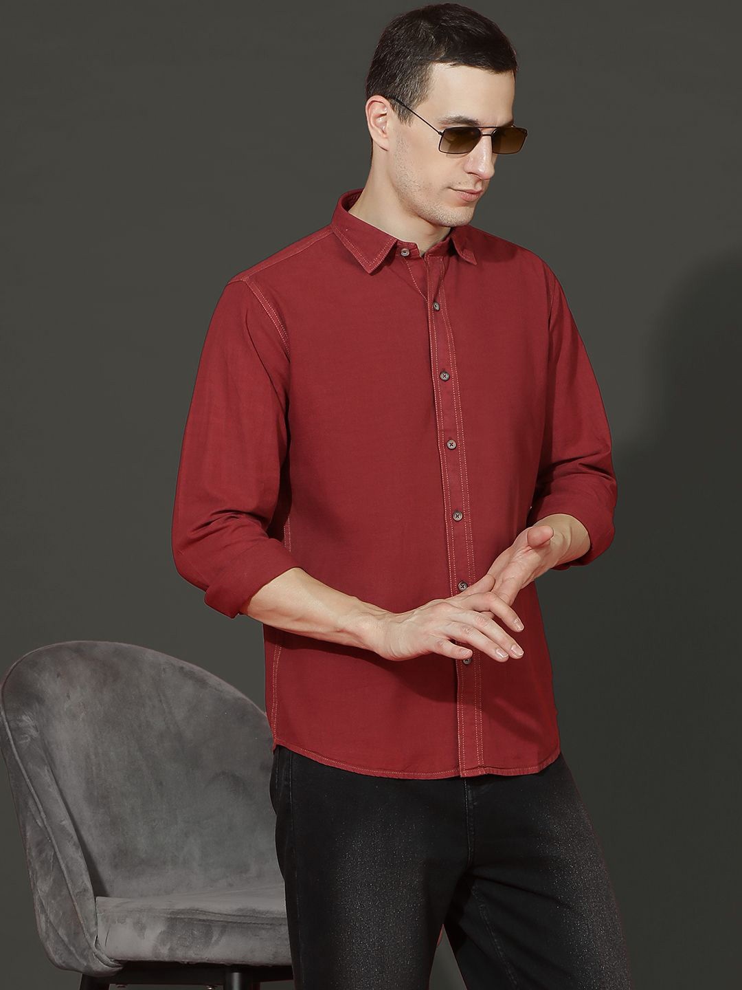 

EPPE Men Smart Solid Denim Casual Shirt, Maroon