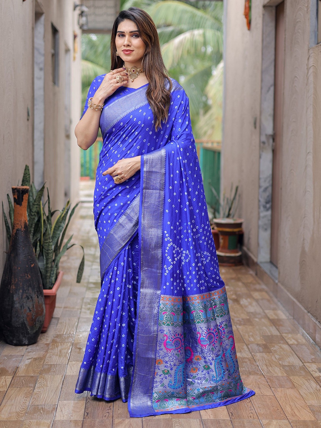 

Anaita Bandhani Zari Pure Silk Bandhani Saree, Blue