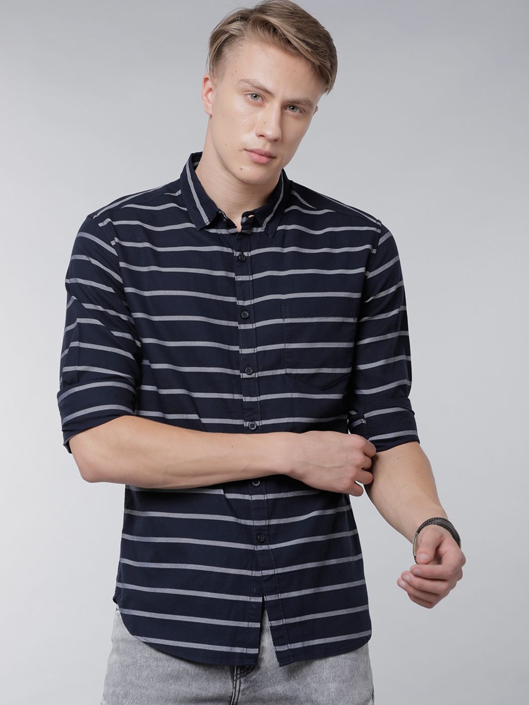 

HIGHLANDER Men Yarn Dyed Striped Shirt, Navy blue