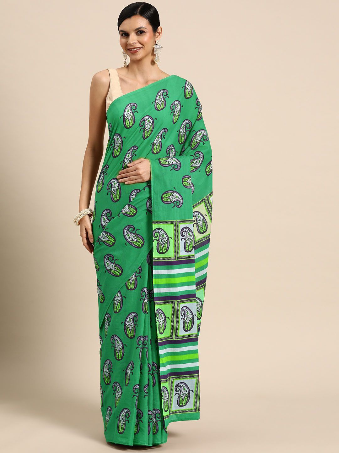 

BUTA BUTI Floral Pure Cotton Saree, Green