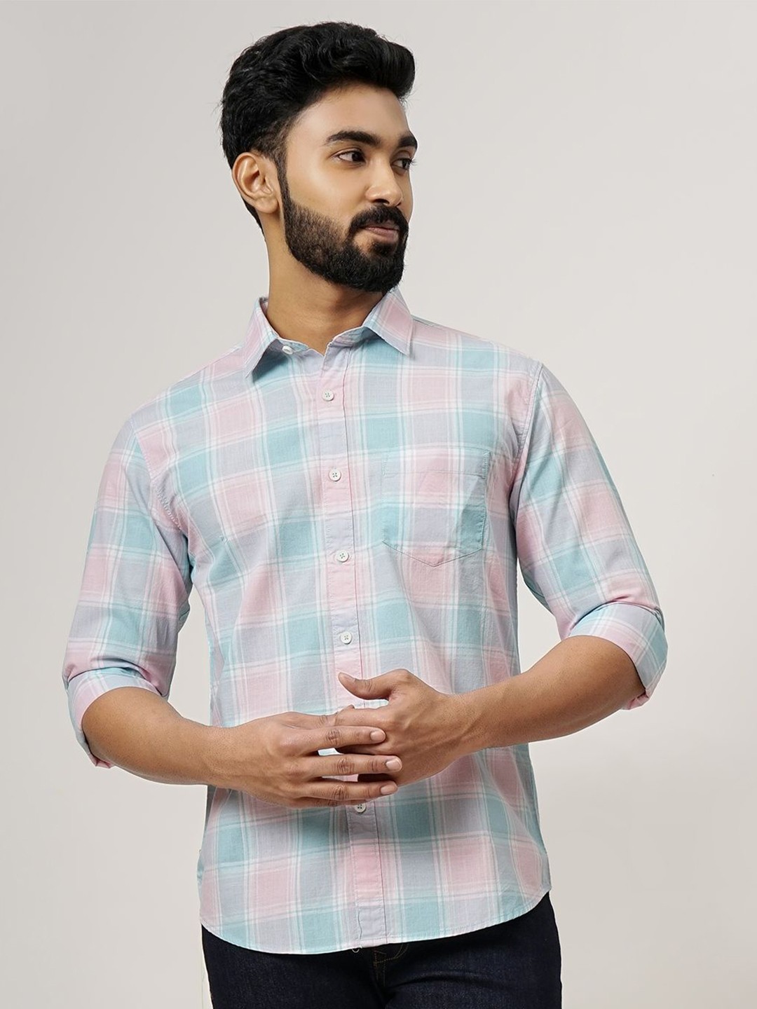 

Greenfibre Men Cutaway Collar Checked Cotton Slim Fit Casual Shirt, Pink