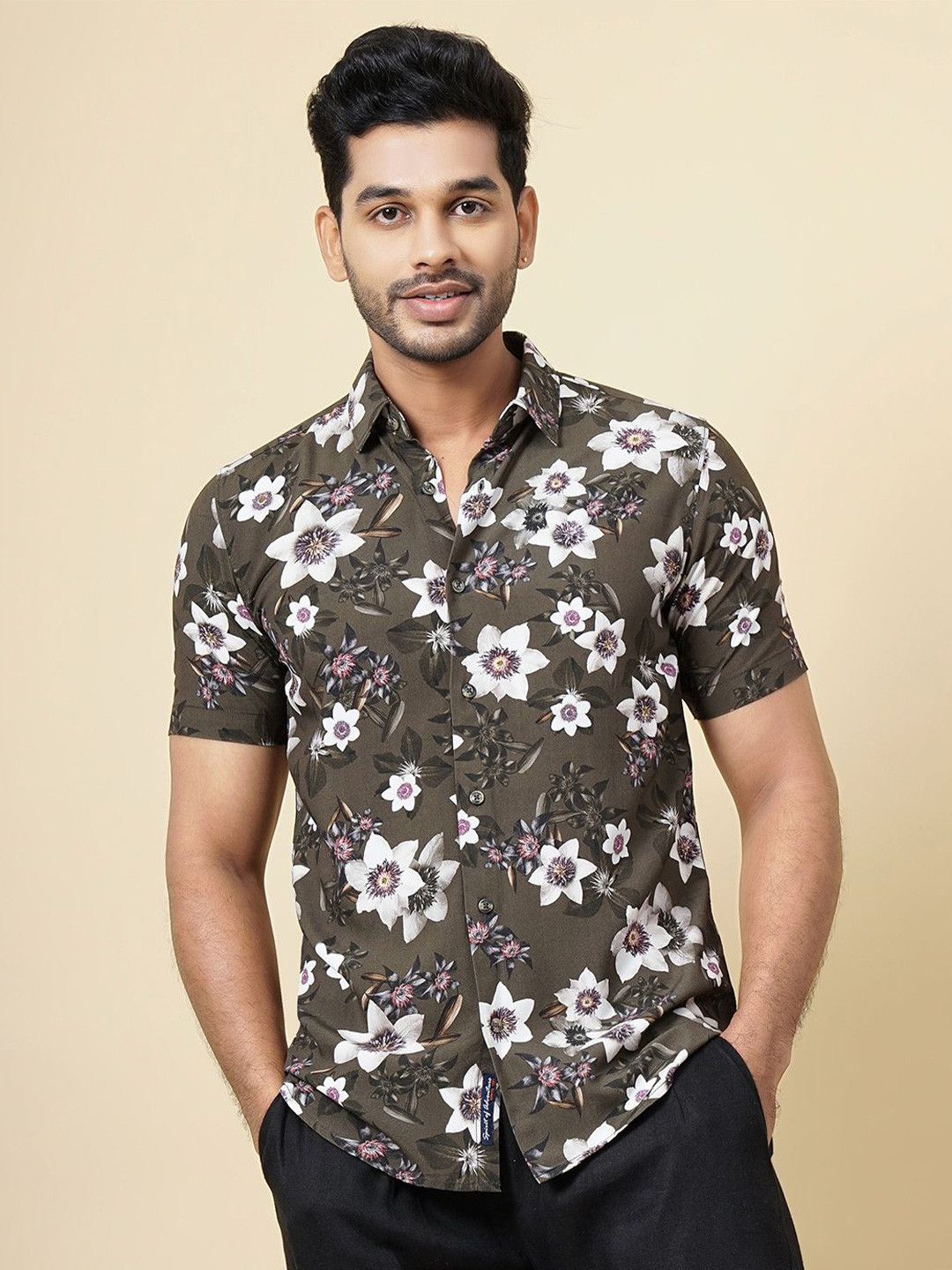 

JADE BLUE Men Floral Printed Slim Fit Casual Shirt, Green