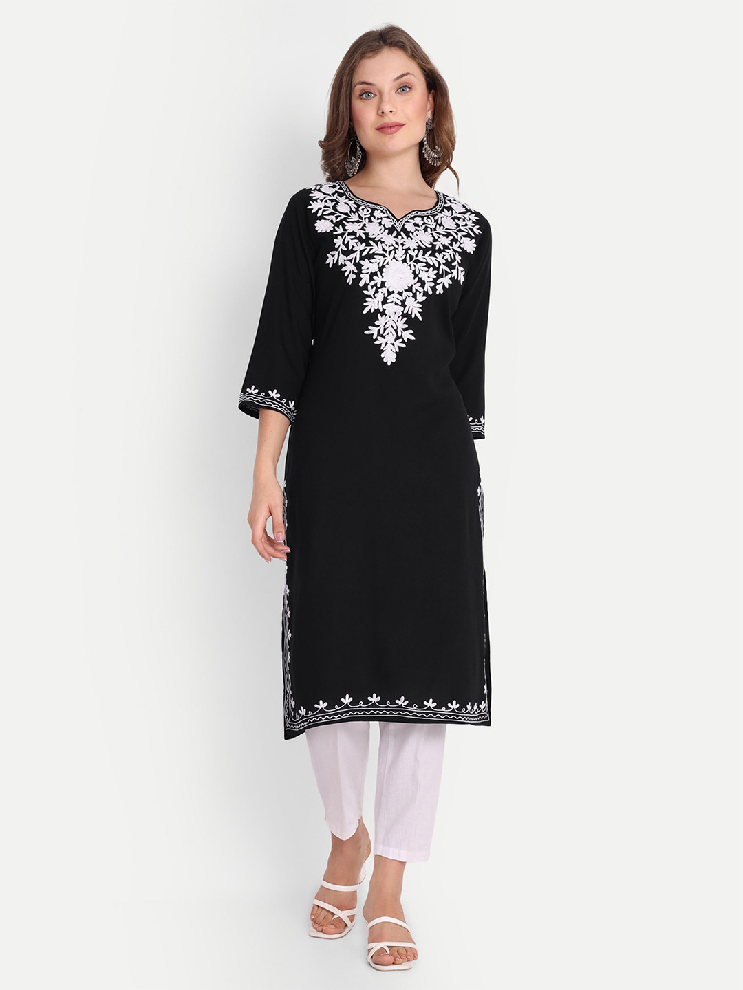 

FNOCKS Chikankari Embroidered Straight Kurta, Black