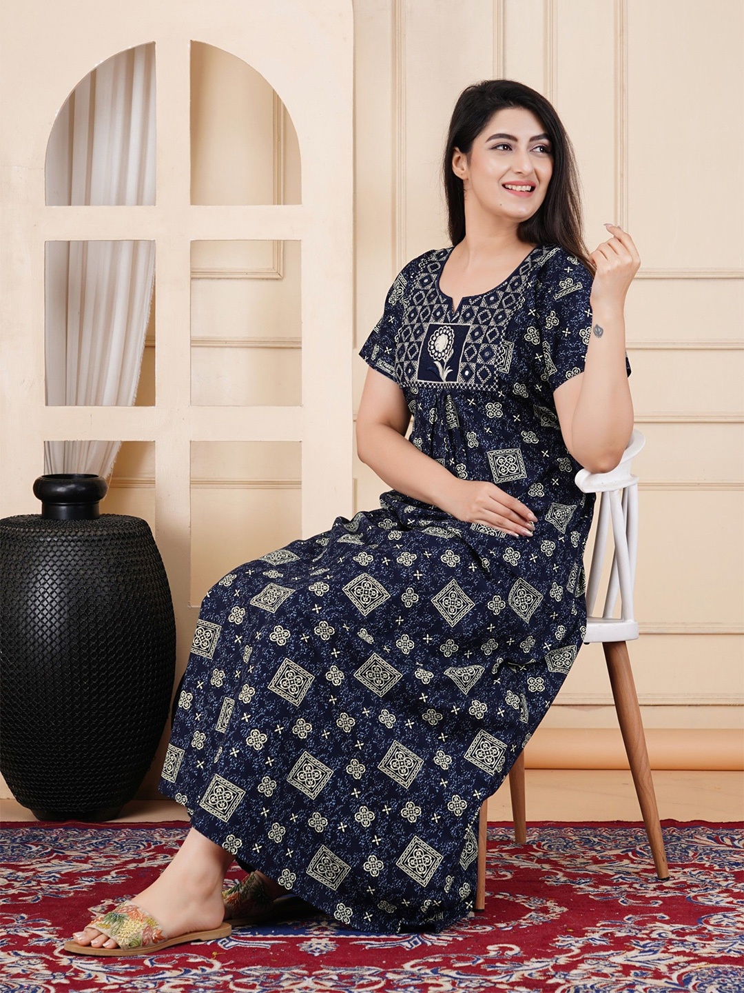 

MAYA PRINT Embroidered Maxi Nightdress, Blue