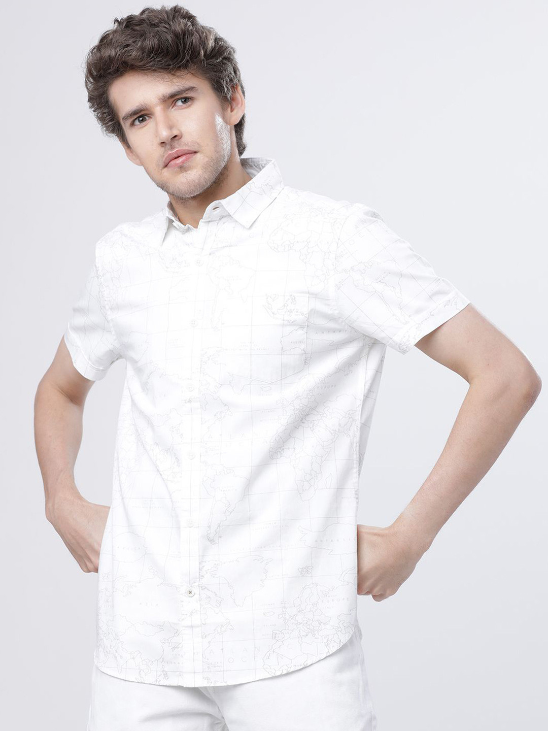 

HIGHLANDER Mens Solid Slim Fit Shirt, White