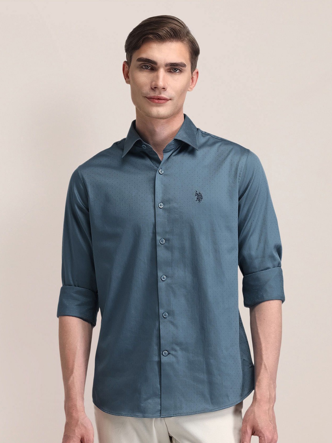 

U.S. Polo Assn. Men Classic Cutaway Collar Solid Cotton Formal Shirt, Blue