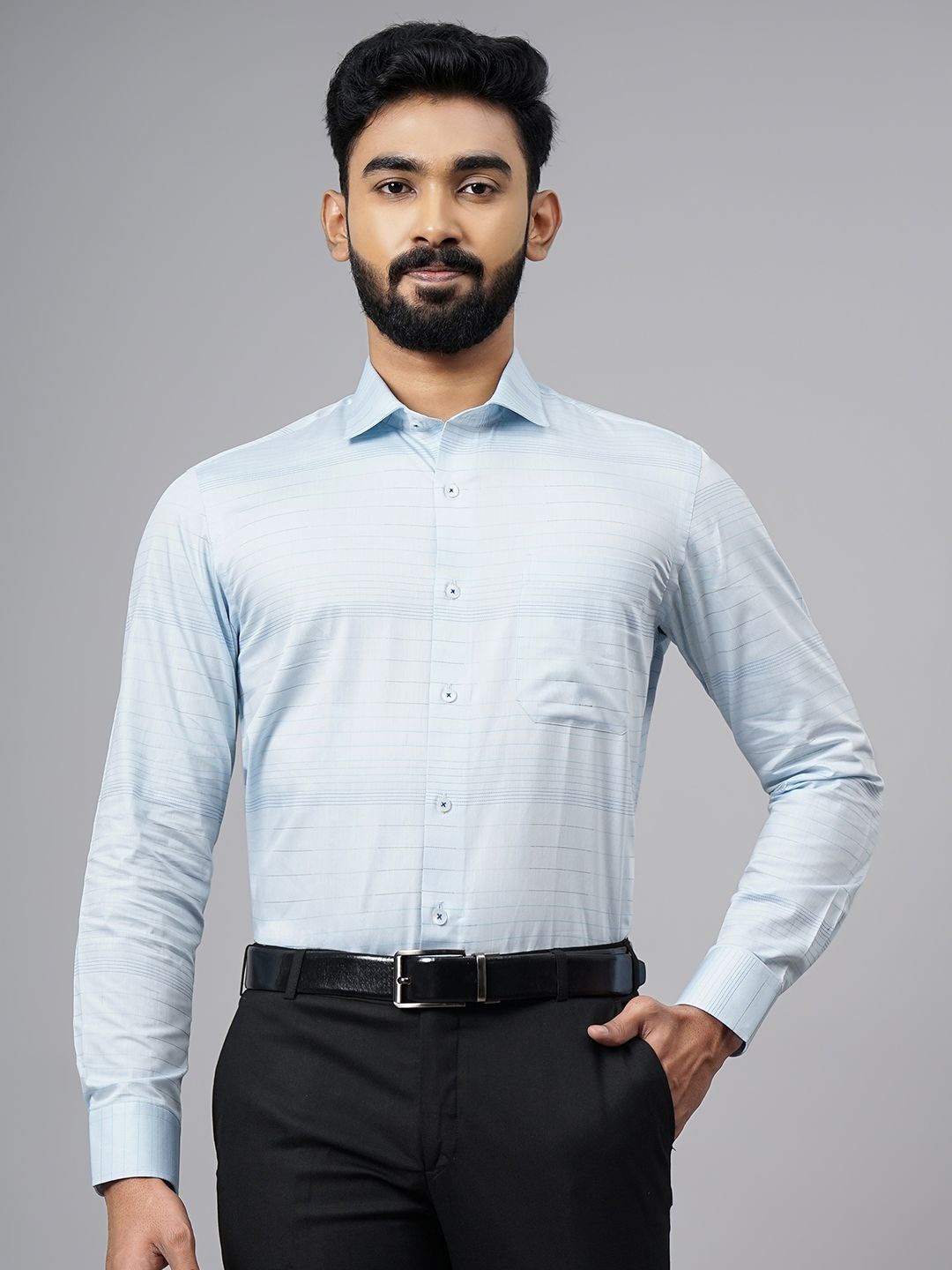 

METAL Men Cutaway Collar Horizontal Striped Cotton Slim Fit Formal Shirt, Blue