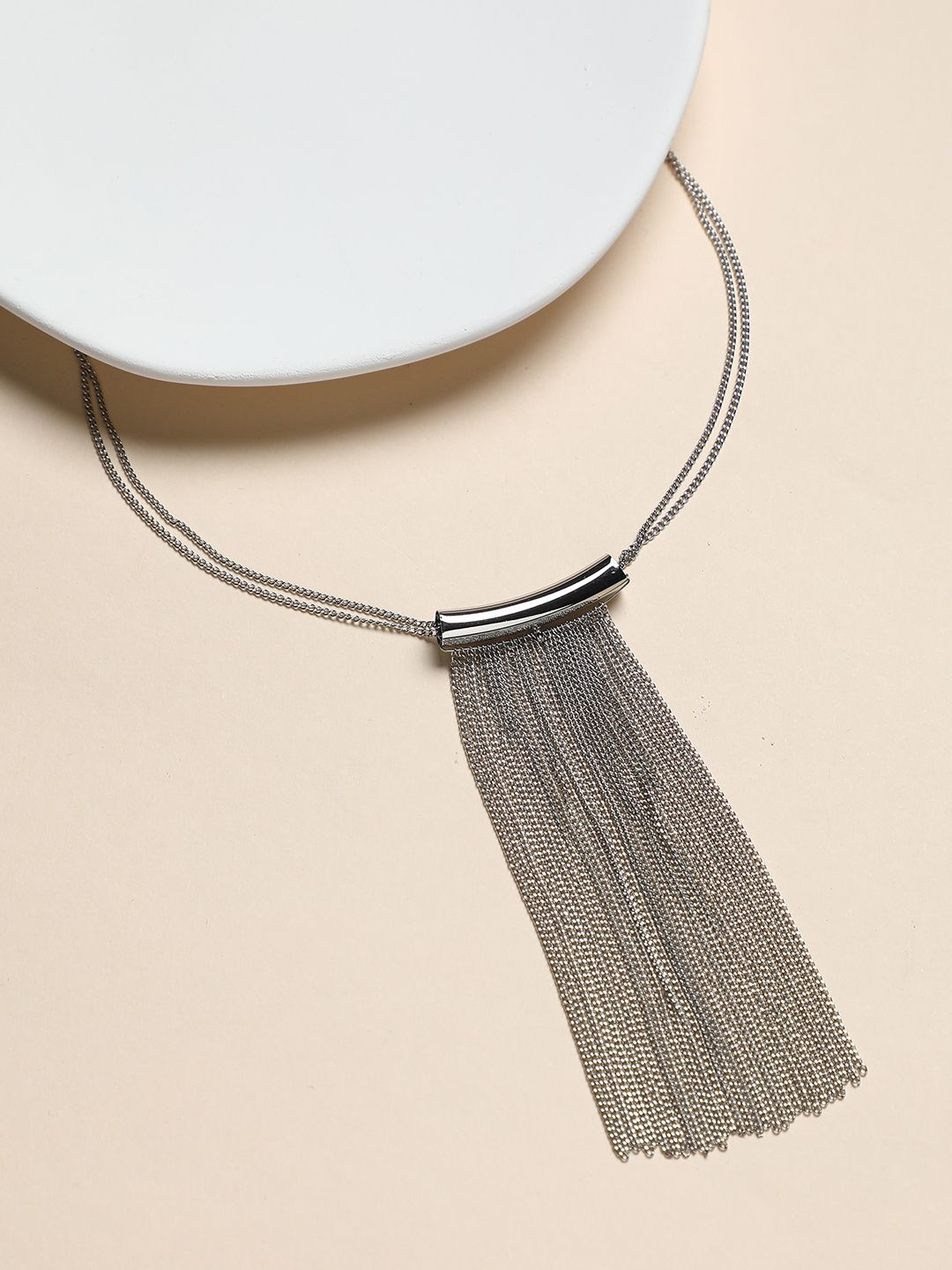 

SOHI The Hanging Chain Bar Lariat Silver Plated Necklace