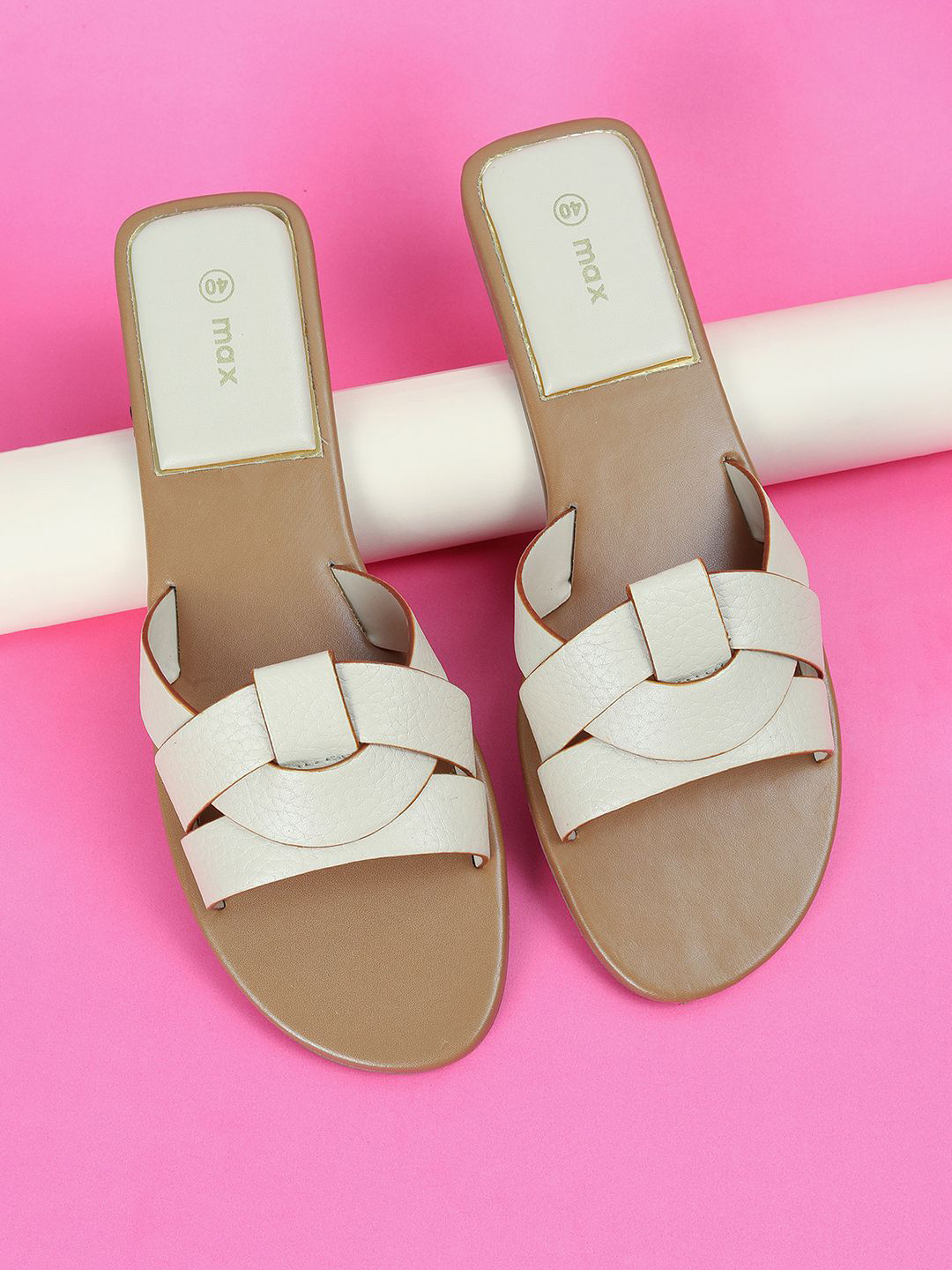 

max Coloublocked Open Toe Flats, Beige