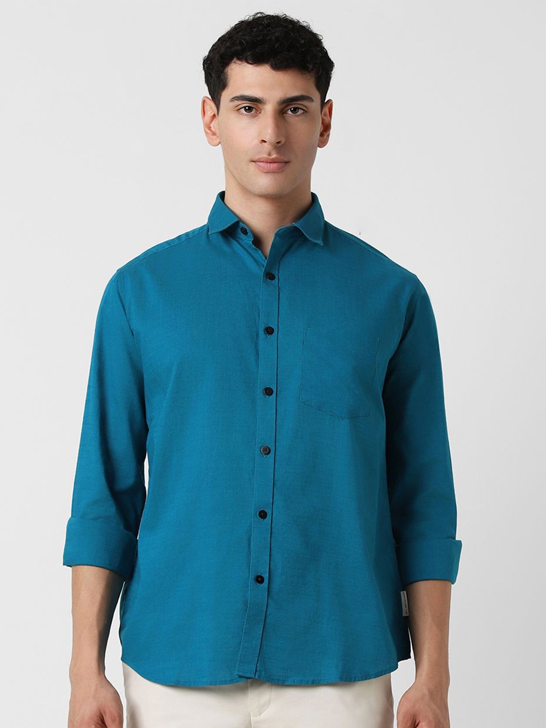 

V Dot Men Spread Collar Solid Cotton Slim Fit Casual Shirt, Blue