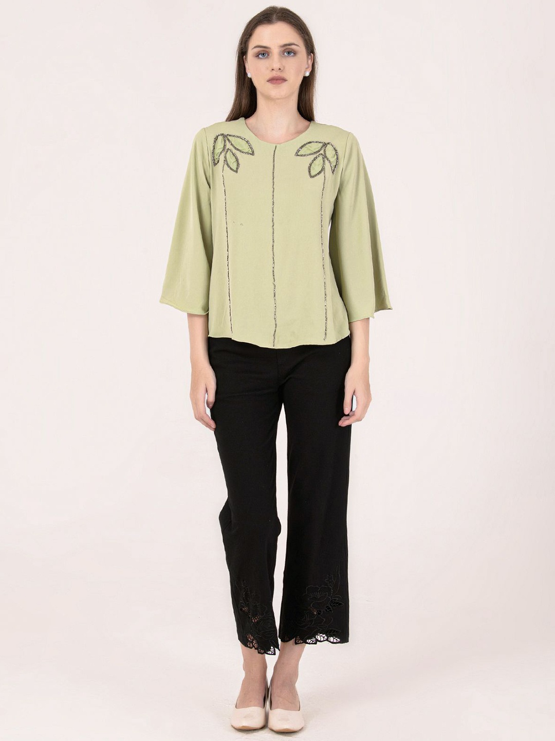 

Albion By CnM Women Solid Round Neck Cotton Top, Green