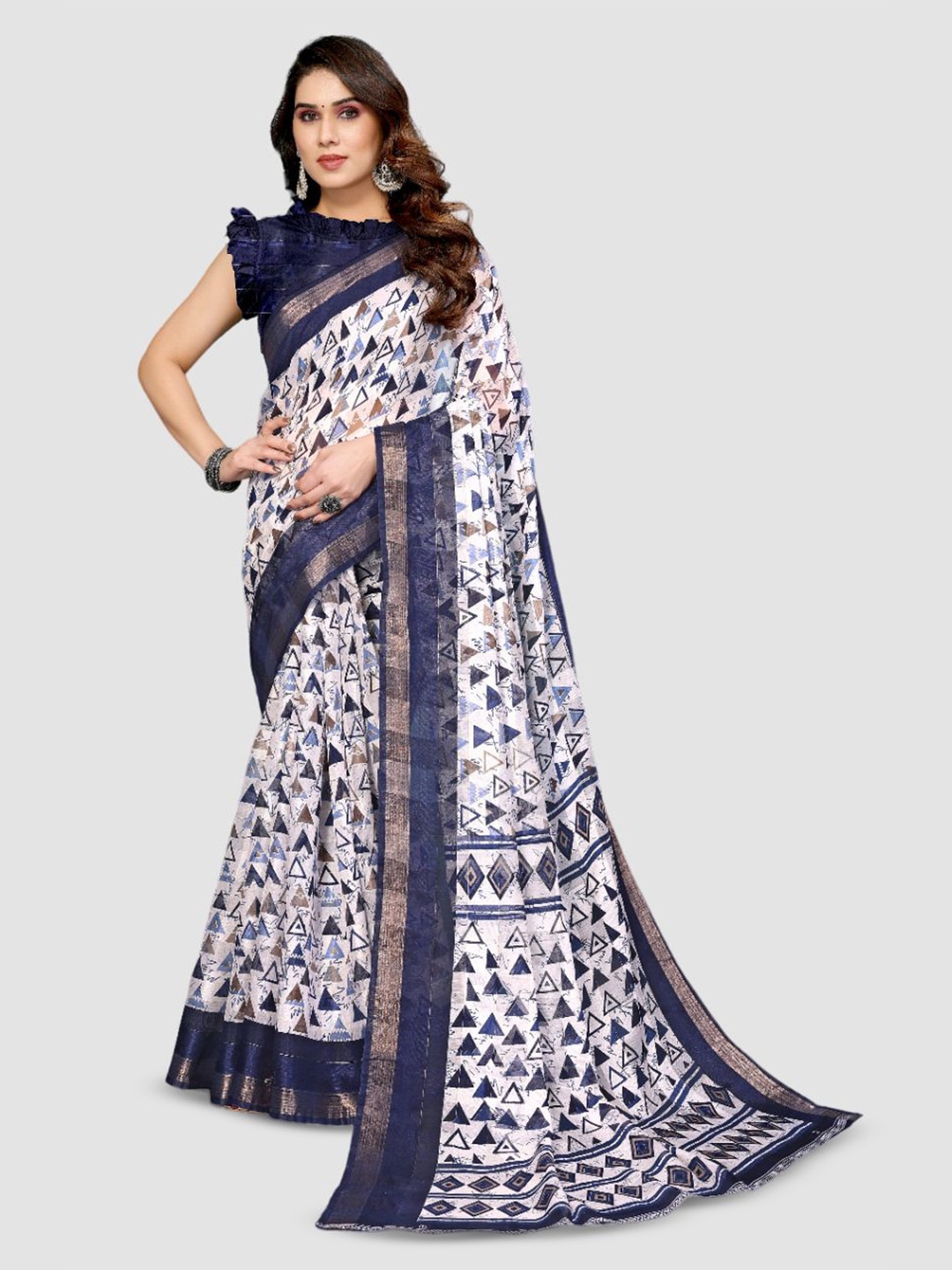 

sareyavella Printed Geometric Zari Cotton Blend Patola Saree, Blue