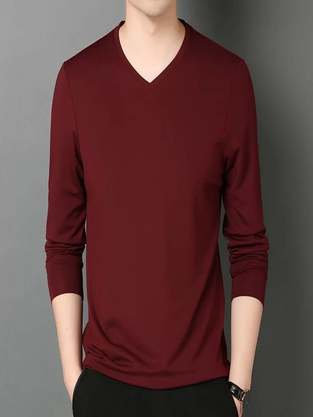 

StyleCast Men Cotton Solid V-Neck Long Sleeves T-shirt, Brown