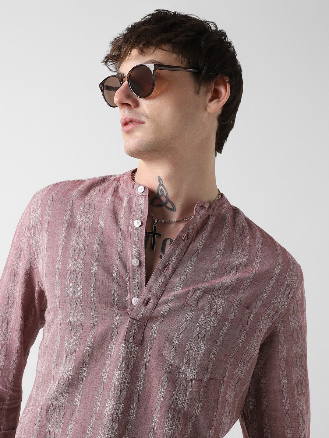 

VASTRADO Mandarin Collar Long Sleeves Striped Cotton Shirt, Mauve