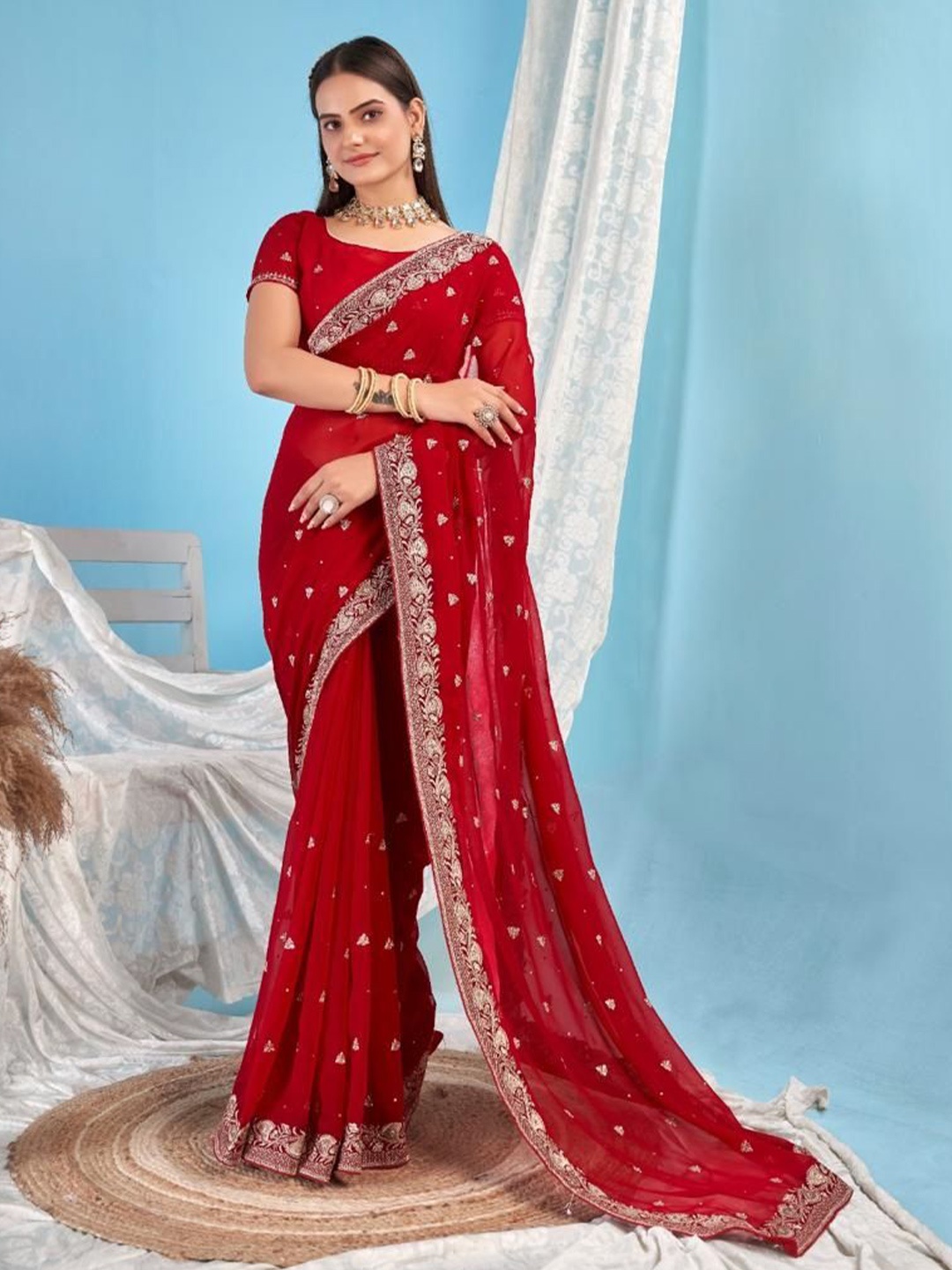 

Mitera Embellished Beads and Stones Pure Georgette Saree, Red