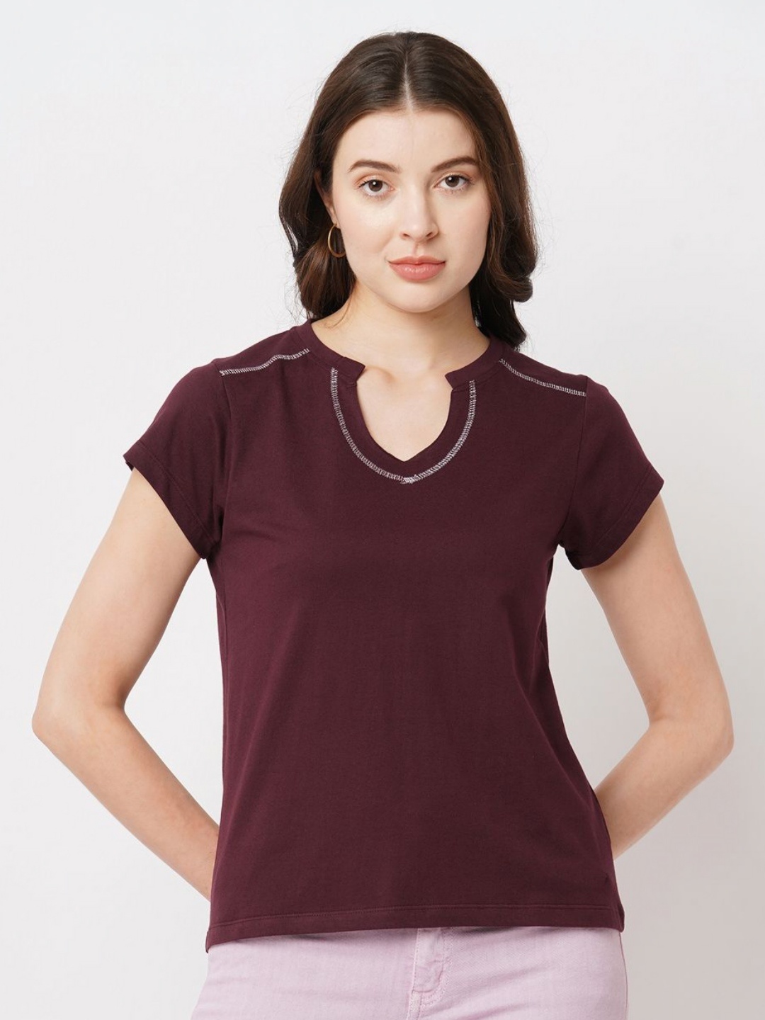 

GUTI Women Solid V-Neck Cotton T-shirt, Maroon