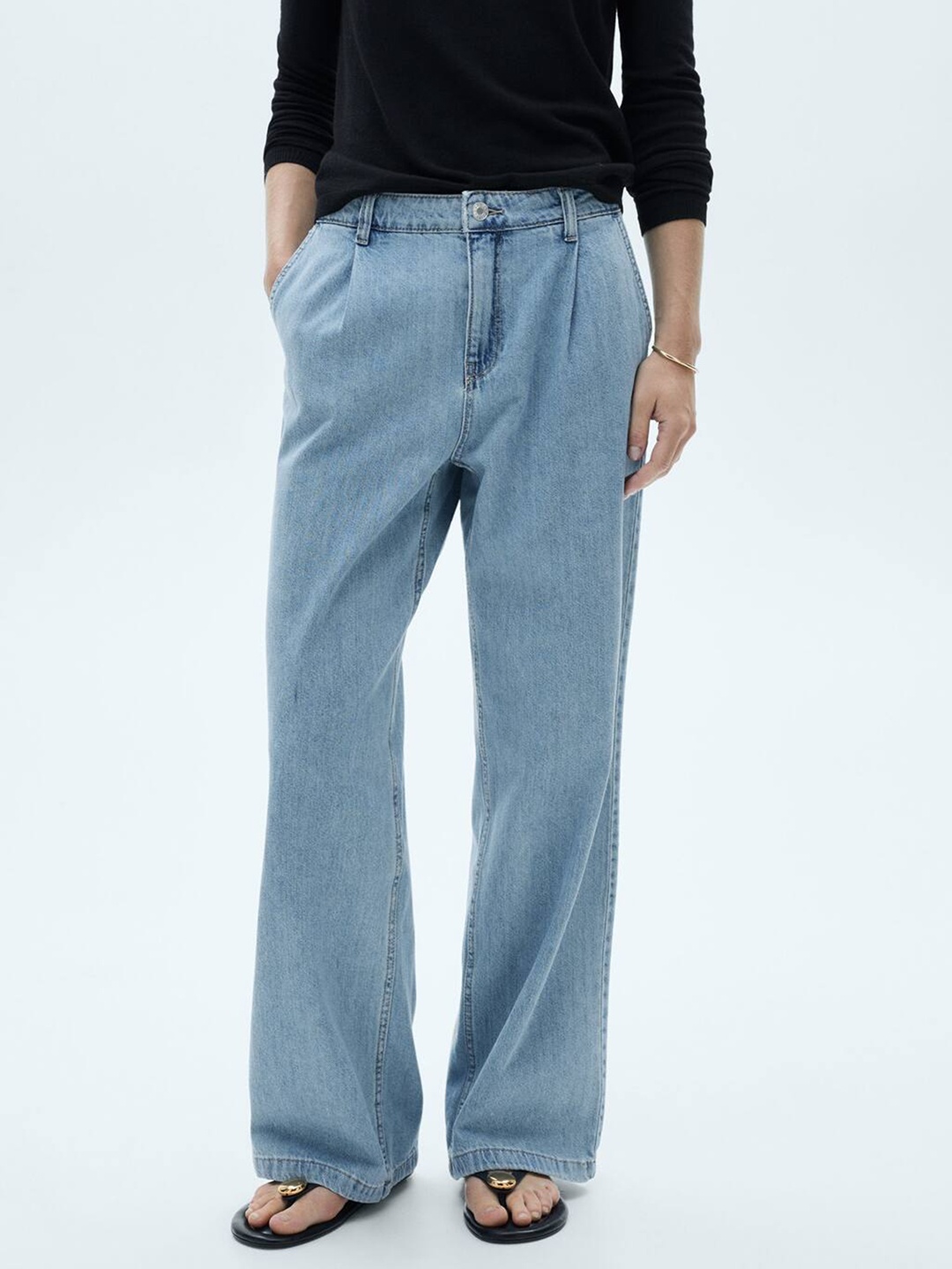 

MANGO Women Pure Cotton Dart Straight Fit Jeans, Blue