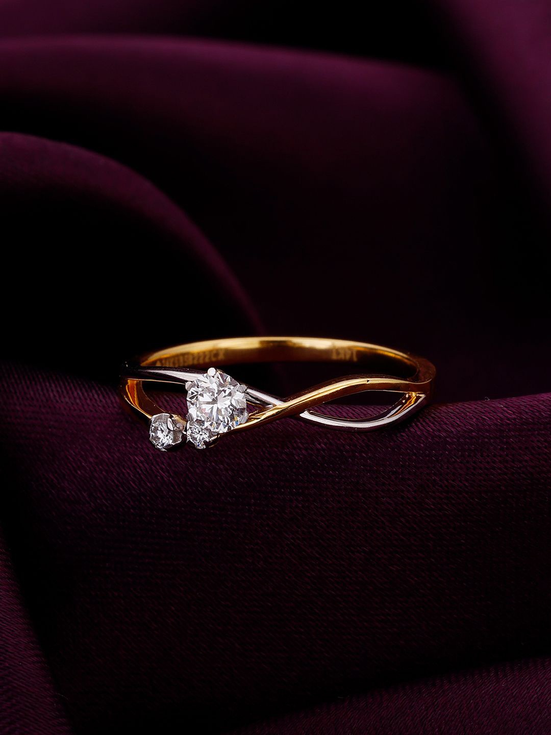

GIVA 14KT BIS Hall Mark Yellow Gold Enchanting Infinity Diamond Ring-1.75g